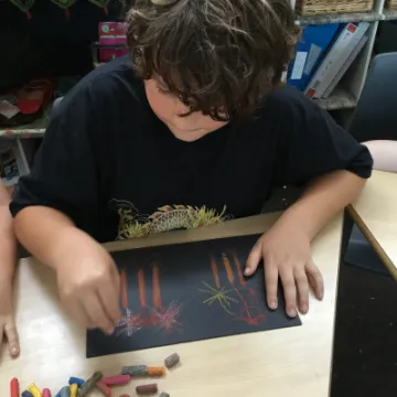 5FF550D8-1E27-4C8D-8081-D982E1E4B549