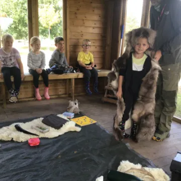 893B1EA4-F3AB-4A37-B763-A38E45E8A68F