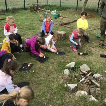 D4B01352-4C32-4C62-BAD9-CD5D55173274