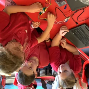 AB9B2731-BFA2-4638-B529-5316B035C103