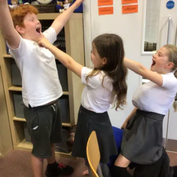 545E5026-D4AA-4CC4-B524-0C047056B9BB