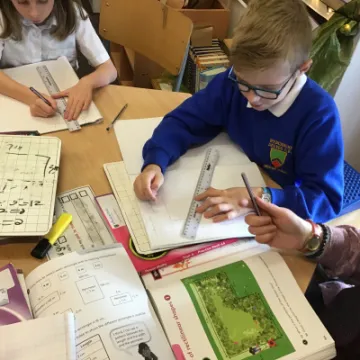 BC35DE98-1D0E-4547-A0C4-32C2620D136B