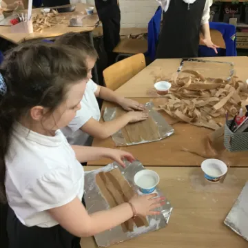 4CB73FB3-C1D6-4A81-B56B-04CB3031BECD