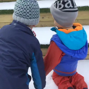 4C4C6B59-39DE-4C5A-8CCB-33023AD690E5