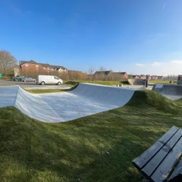 Edwinstowe Skatepark view of ramps