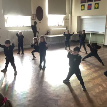 55E34163-A9C8-4C3A-88A1-A9AA18F874C6