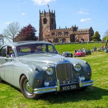 Publicity Photo   Classic Car Parade  2