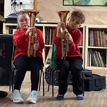 5B90B9A2-9084-4292-A223-6844F56322EB