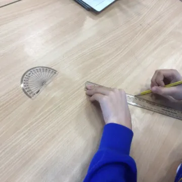 F593D6FA-5892-47D5-A987-47980DCE392E