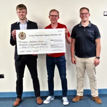 Santa Presentation – Audlem FC