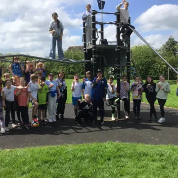 F4C6A0E8-D34B-44BD-8746-A8677B04C433