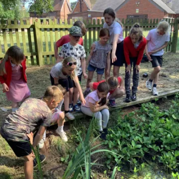 3F5E0E92-23E3-4216-81F6-CD31FB36B8DC