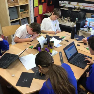 32E551EF-11A9-4844-9A93-452D094E31BC