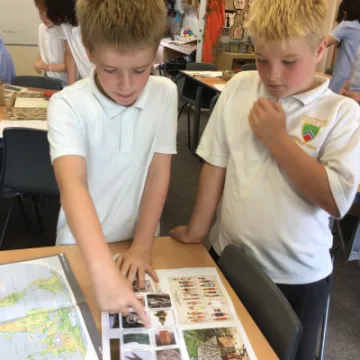 14133872-2848-4E17-8A51-7A9FDDF77ACD