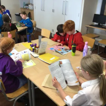 37FD2AA5-FA03-4E1E-ADF5-EEA7A531B8EE