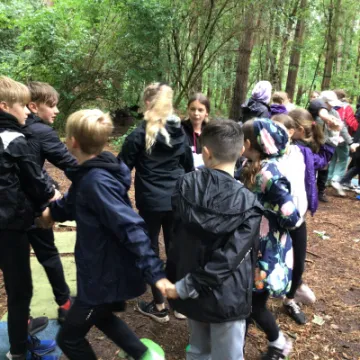 F326C7B3-9582-4FE2-BAAA-EB6B7E773FDE