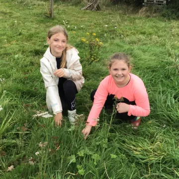 AEF47047-8410-482C-9A38-8E77F6C51E5B