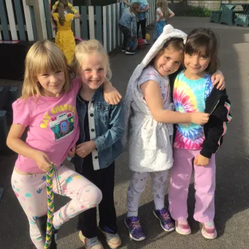 5C32BF17-AA93-40C6-AD55-CEAEFE3E9CAD