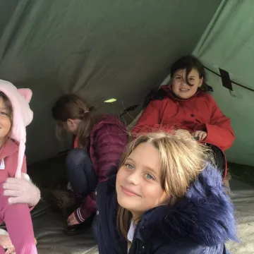 AB6FE961-6D5A-47C7-A279-45D330691C99