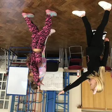 8D3CE26F-EFAD-446D-942E-6AA1E5402D0B