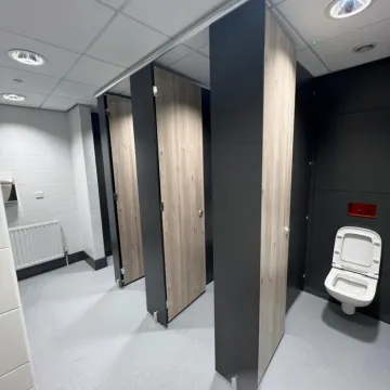 Refurbished toilet cubicles for QBE office in Leeds