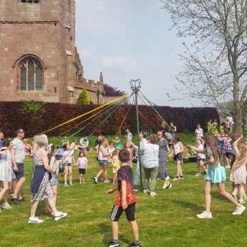 Maypole