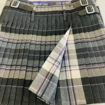 inside pleat detail