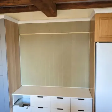 Cabinet 1 &ndash; Before