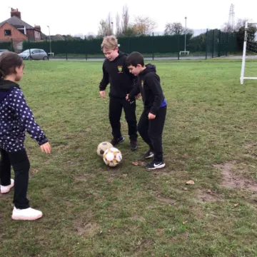 PE Football 22.11.24