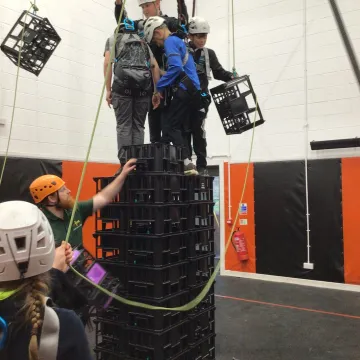 Crate stacking