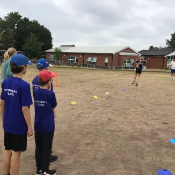 Y5