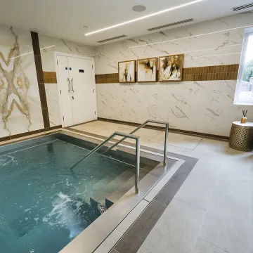 Aston Manor Care Home Hydrotherapy Pool