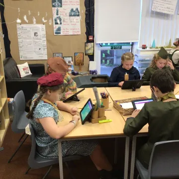 2213f11c-D29d-4588-8a76-6ef117ae7cbf