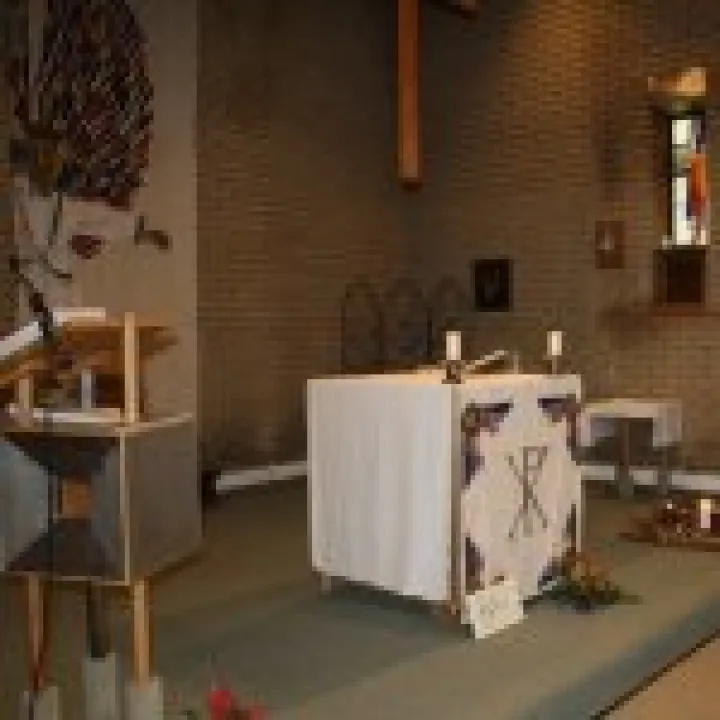 St Michaels interior