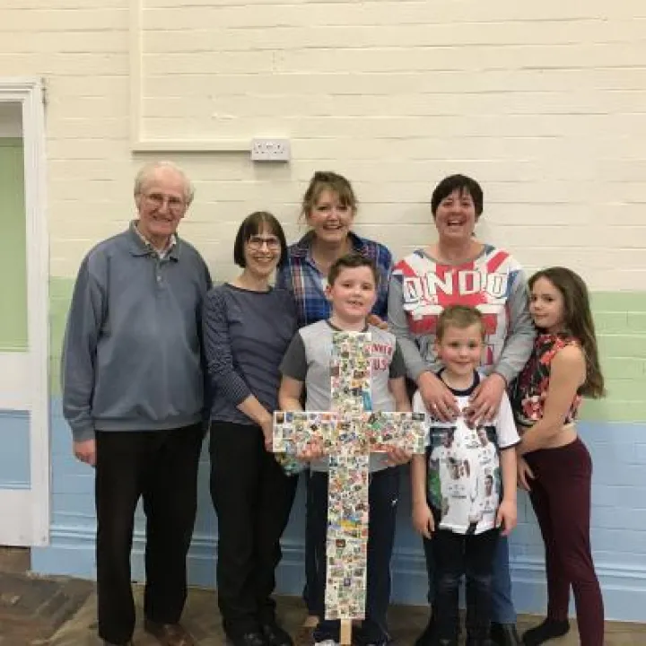 Decorating the cross 5