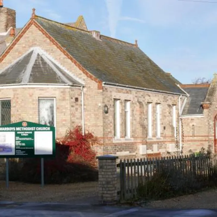 Warboys &ndash; Outside