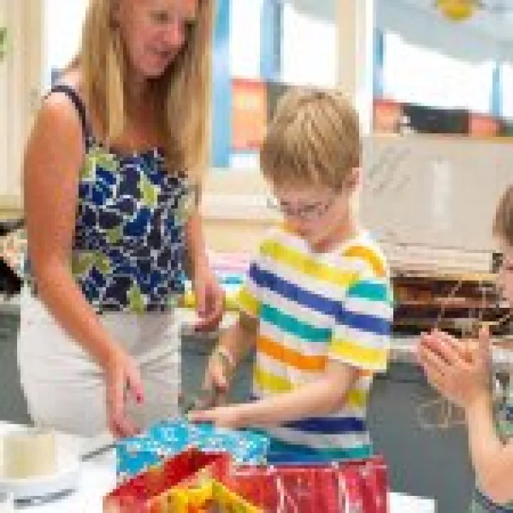 Haddenham Playscheme 16