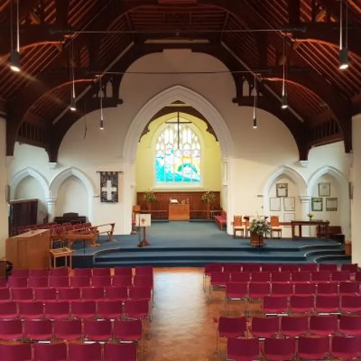 Godalming Church &ndash; Interior