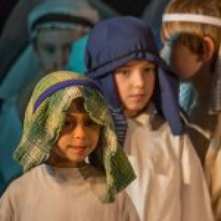 St Mary's School Xmas Presentation 07