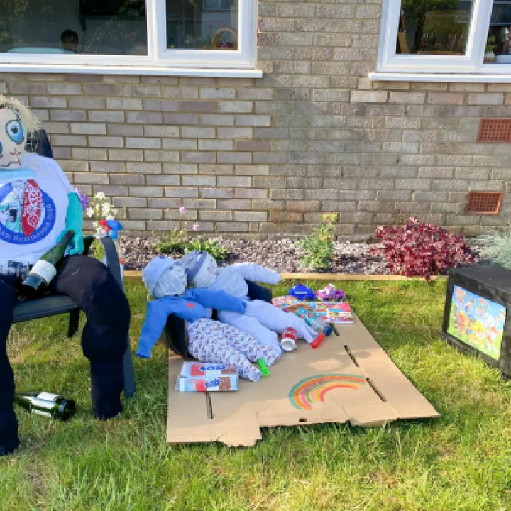 Image: 034 Kirsty Towersey Mum in Lockdown 01