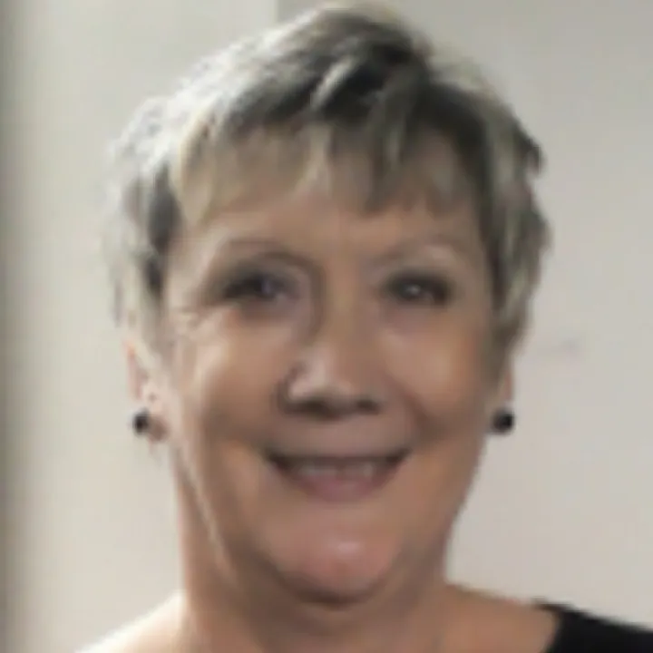 Christine Shaw