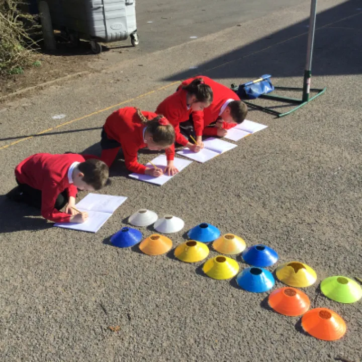 A0CFD12E-28B2-4A44-97B1-1B64EC87FFBE