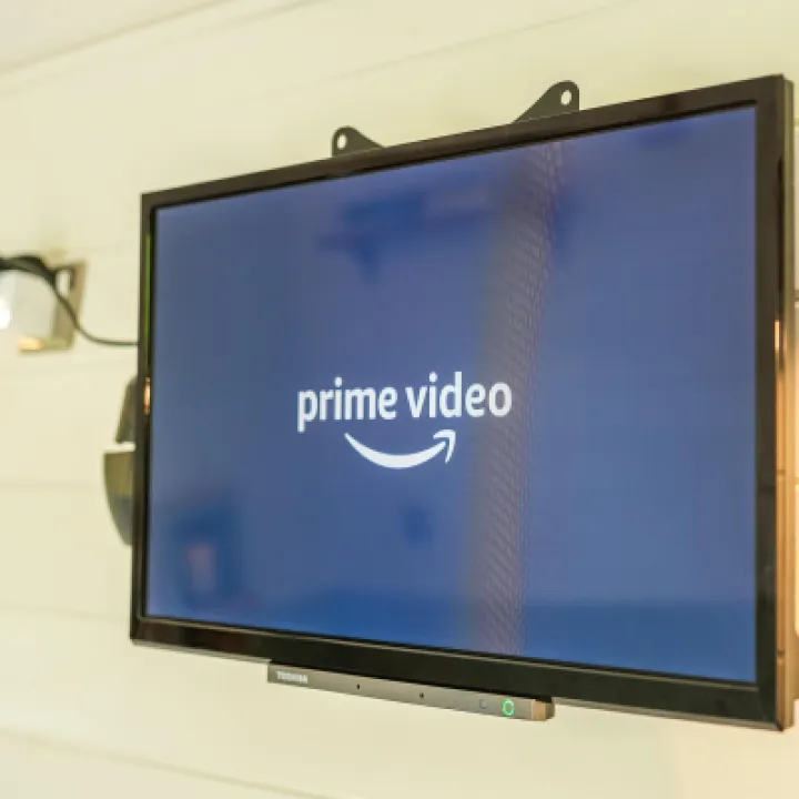 Overwater Luxury Glamping Hodnet Interior 18