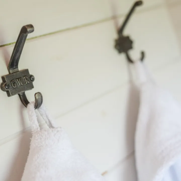 Overwater Luxury Glamping Hodnet Interior 36