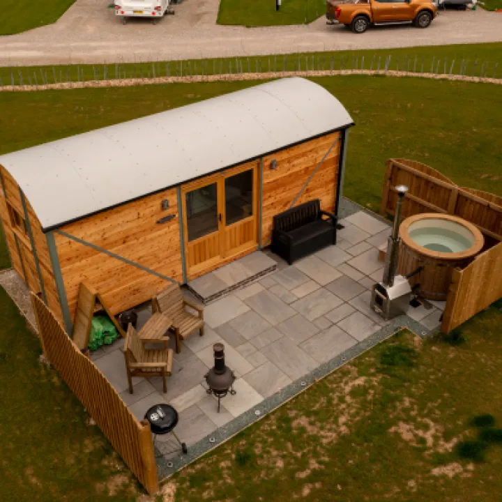 Overwater Luxury Glamping Wellington Exterior 2