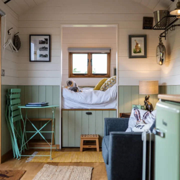 Overwater Luxury Glamping Wellington Interior 30