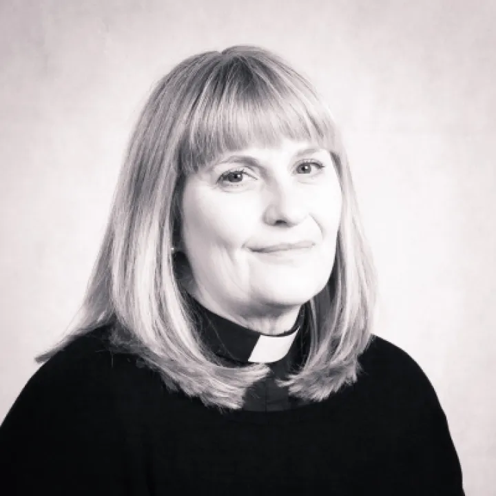 Alex Terrett _B&W 900 Who are we