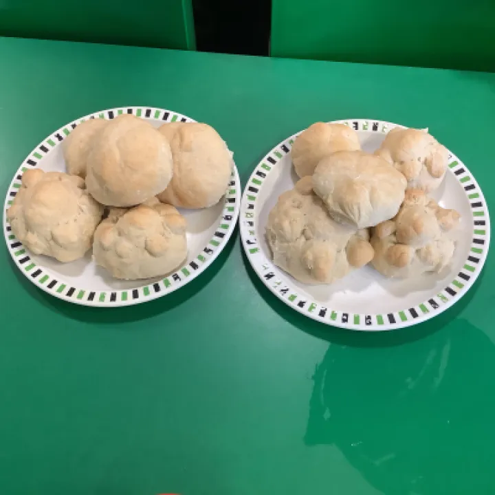 33FE9193-CB5F-44A8-8EFB-0FC12E202F2E