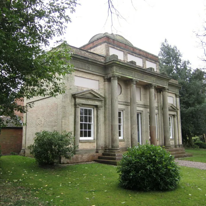 Grecian Temple, Chillington