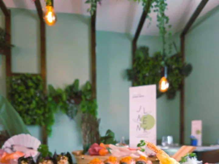 Jan Lek Sushi